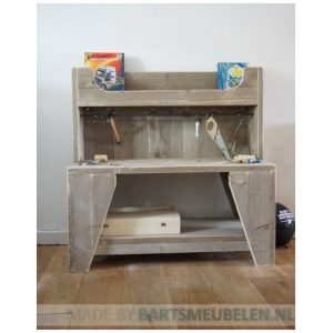 Steigerhouten werkbank finn een stevige stoere speeltafel voor jongens