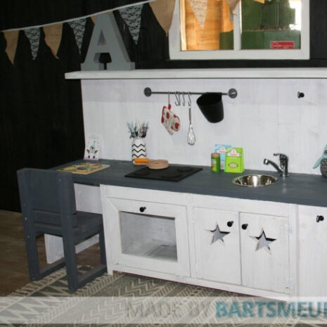 Steigerhouten speelkeuken 5 plus Steigerhouten speelkeuken 5 plus