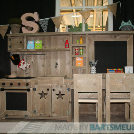 Steigerhouten speelmeubel 3