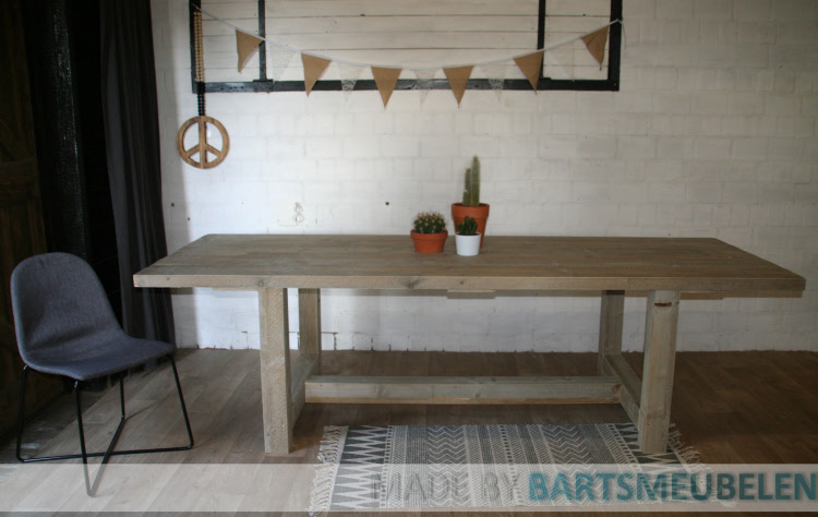 Steigerhouten tafel Daan 1.3