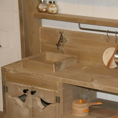 detail steigerhouten speelkeuken 9