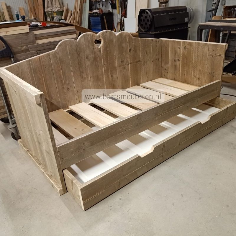 kajuitbed Emma steigerhout eenpersoons