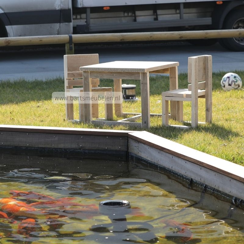 kindertafel-en-stoeltjes-peuter-lexx