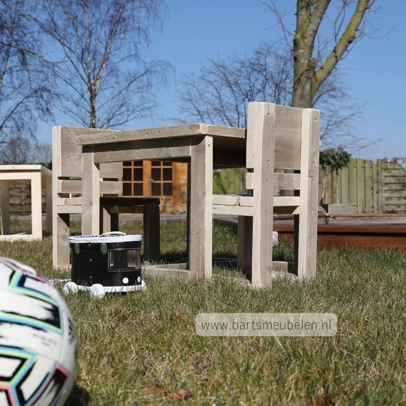 kindertafel-en-stoeltjes-peuter-lexx