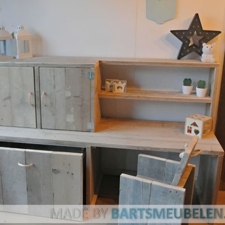 speelmeubel 8 gebruikt steigerhout