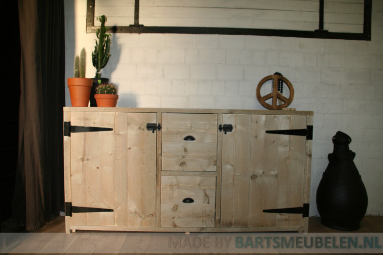 steigerhouten dressoir Thomas 1.4