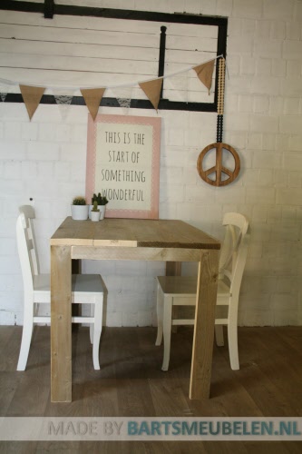 steigerhouten tafel patty 1.4