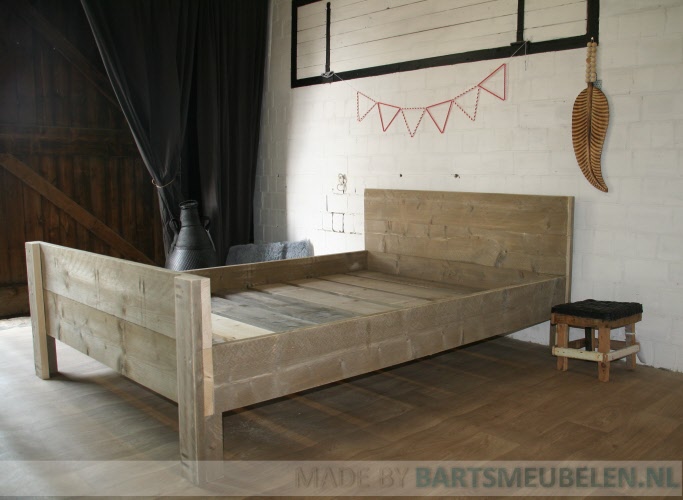 steigerhouten tweepersoonsbed Michelle 1.2