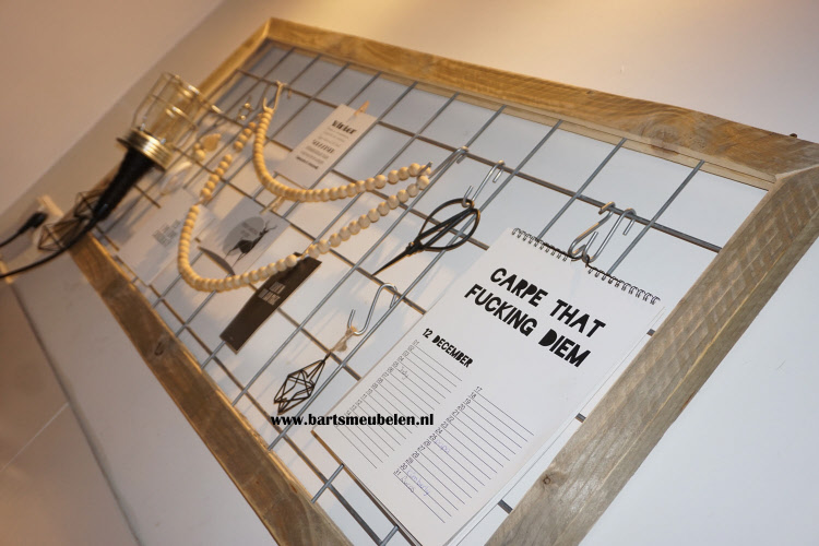 steigerhouten wandrek 1.2