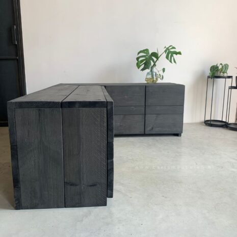 steigerhouten_hoek_tv_meubel_steigerhout_zijkant
