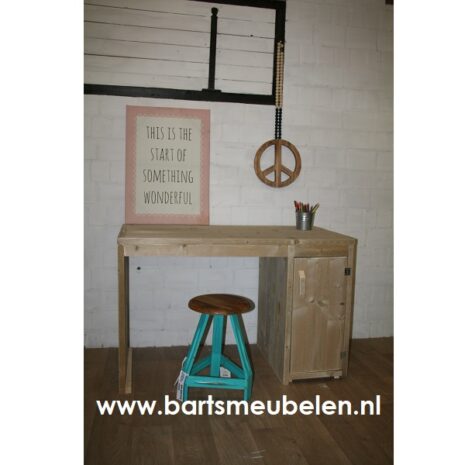 steigerhouten kinderbureau tess 2 steigerhouten-kinderbureau-tess-(2)