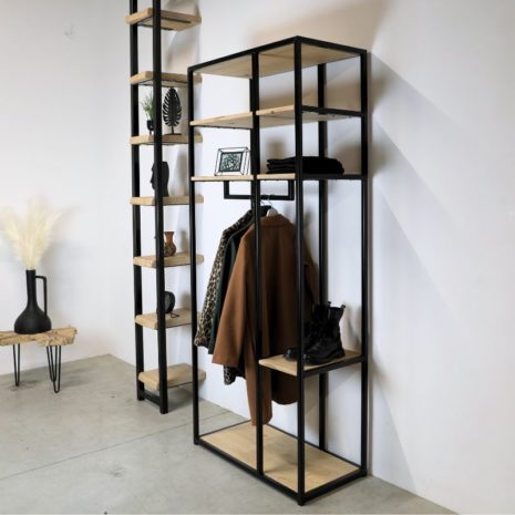 Garderobekast eikenhout en staal 1 - industriele garderobekast