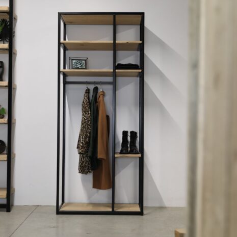 sfeerfoto Garderobekast eikenhout en staal 1 - industriele garderobekasten voor in de hal - kast industrieel voor in de hal