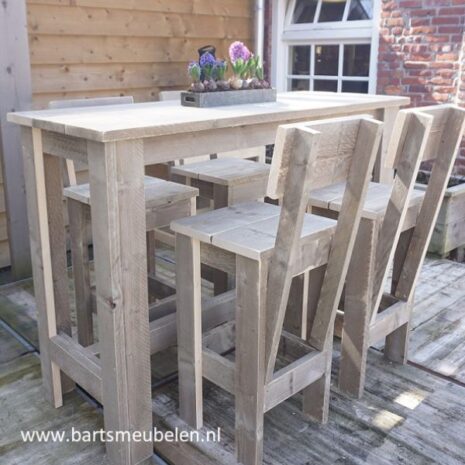 tuinset sanne barset buiten Sanne