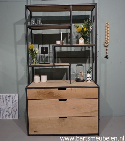 kast-eikenhout-en-staal-claudia-1