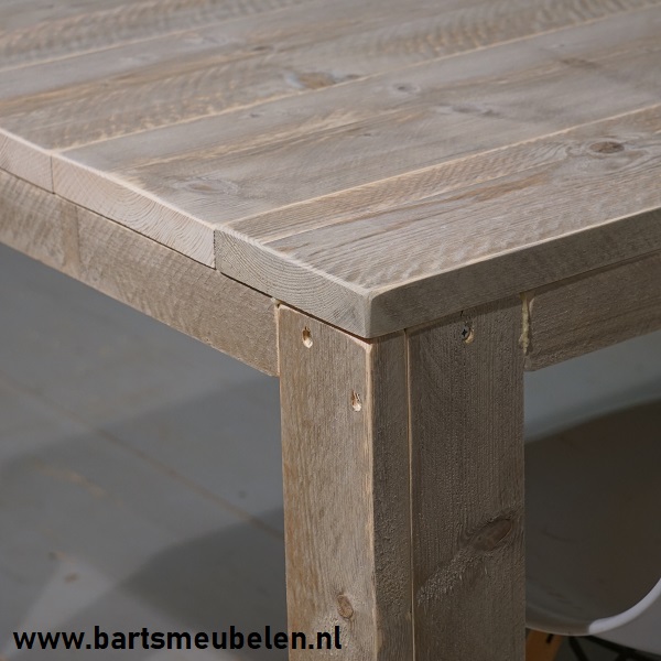 Steigerhouten tafel Patty 8