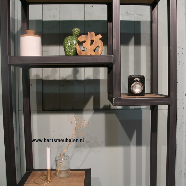 vakkenkast-vintage-eikenhout-en-staal-1.4