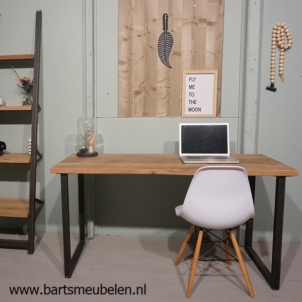 bureau-vintage-eikenhout-en-staal-amber-2