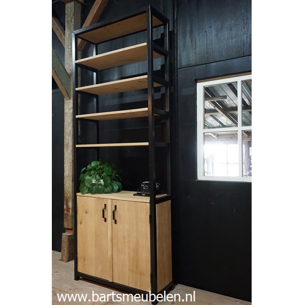 kast-rustiek-eikenhout-en-staal-3