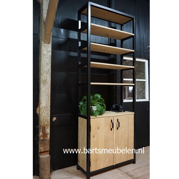 kast-rustiek-eikenhout-en-staal-5