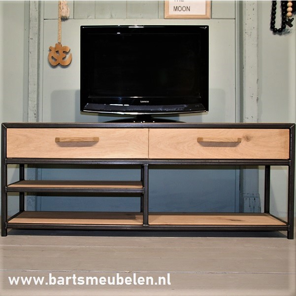 tv-meubel-eikenhout-en-staal-roxx.2