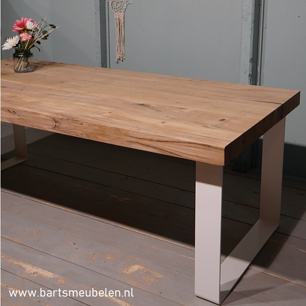 eettafel vintage eiken met strip onderstel.1.3