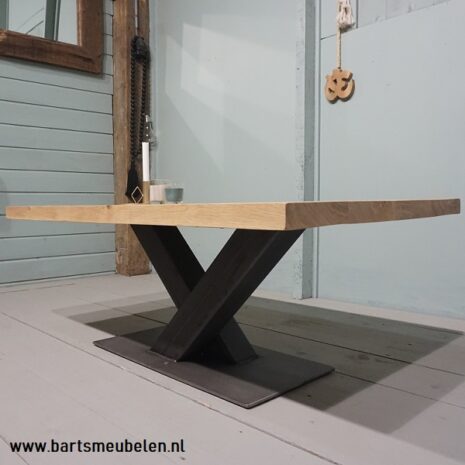 eikenhouten salontafel vic 2 eikenhouten-salontafel-vic.2