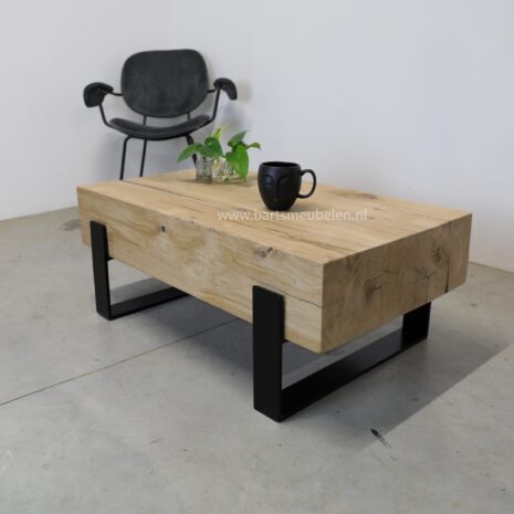 eikenhouten xxl salontafel scaled eikenhouten-xxl-salontafel