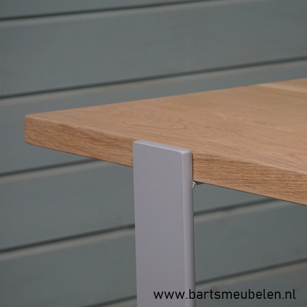 rustiek-eikenhouten-tafel-edith.1.3