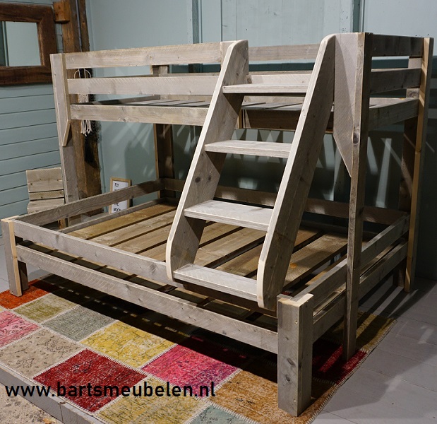 steigerhouten-stapelbed-laura