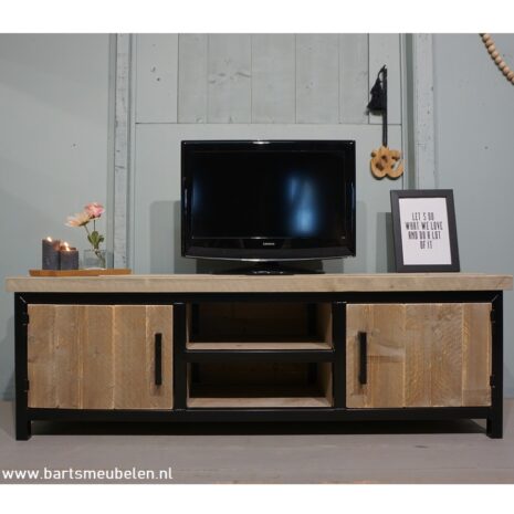 tv meubel steigerhout en staal 1 1 tv-meubel-steigerhout-en-staal-1.1