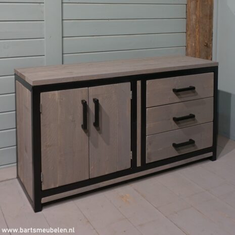 dressoir steigerhout en staal martijn 1 dressoir-steigerhout-en-staal-martijn.1