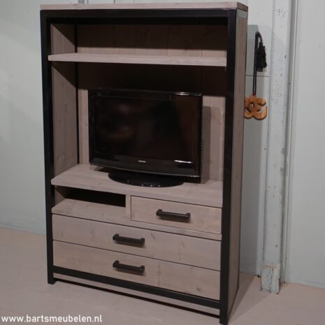 tv kast steigerhout en staal martijn 1 tv-kast-steigerhout-en-staal-martijn.1