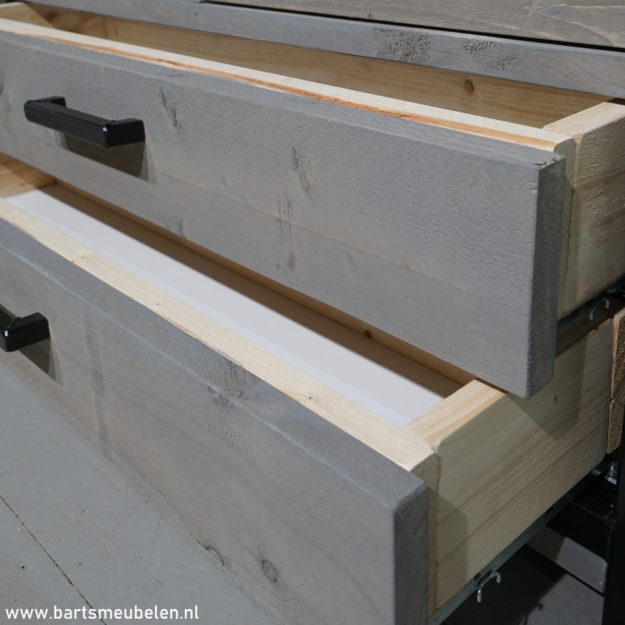 tv-kast-steigerhout-en-staal-martijn.3