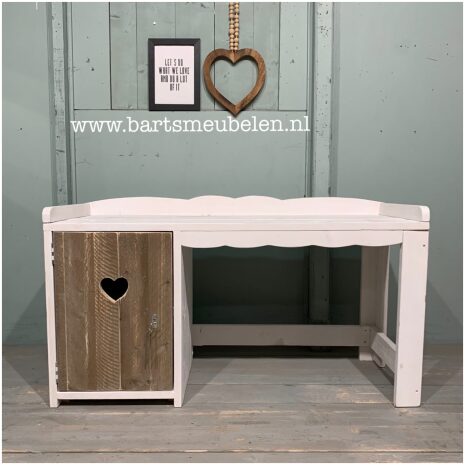 steigerhouten bureau ebby.1 e1569653978178 steigerhouten-bureau-ebby.1
