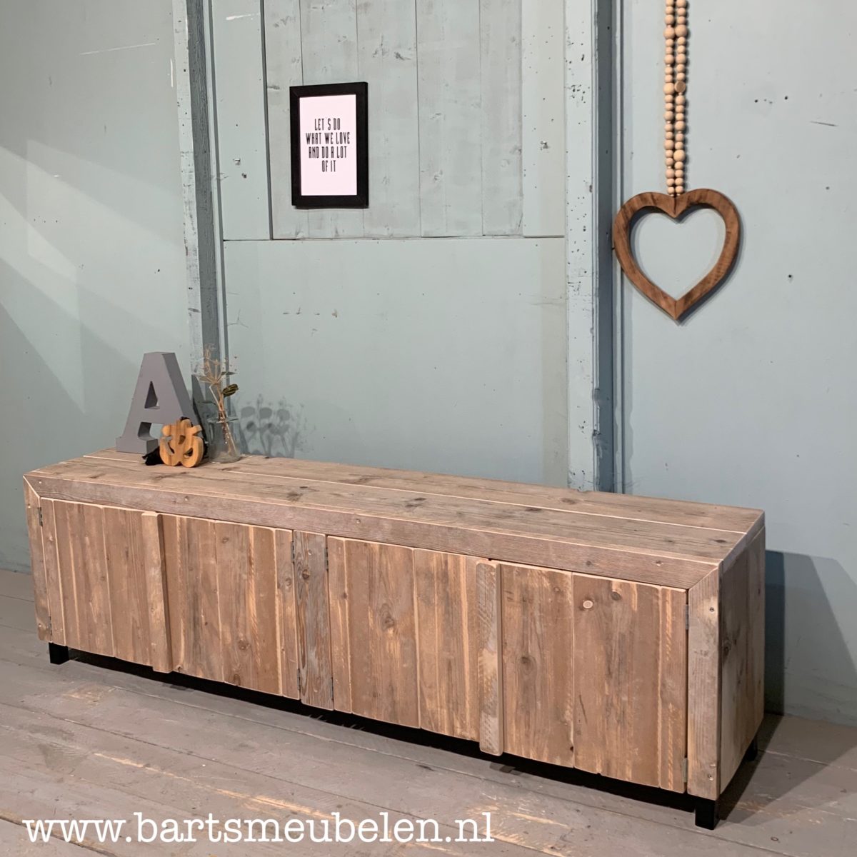 steigerhouten-tv-meubel-bratt.2