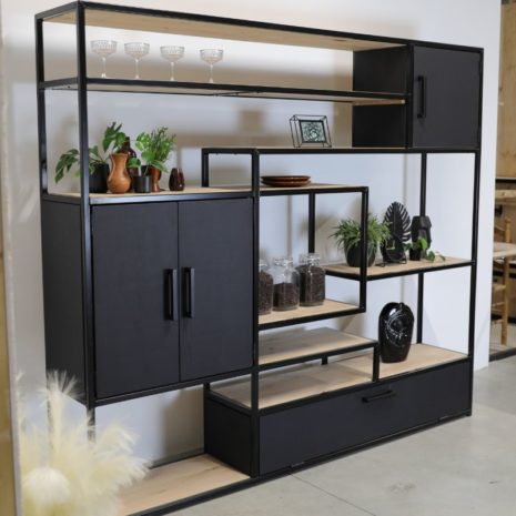 vakkenkast eikenhout en staal 8 - met open en dichte deuren