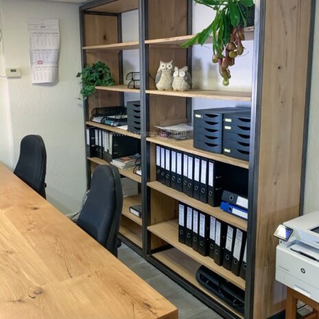 boekenkast eikenhout en staal 5 - industriele boekenkast met legplanken
