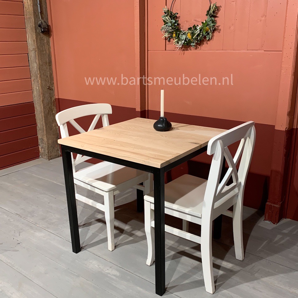 kleine-industriële-eettafel-didi.4