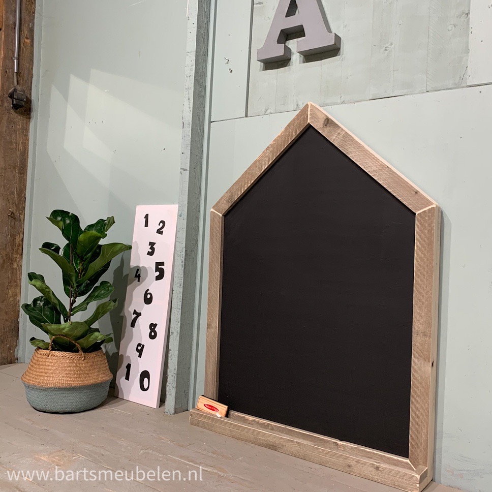 steigerhouten krijtbordhuisje.1 steigerhouten-krijtbordhuisje.1