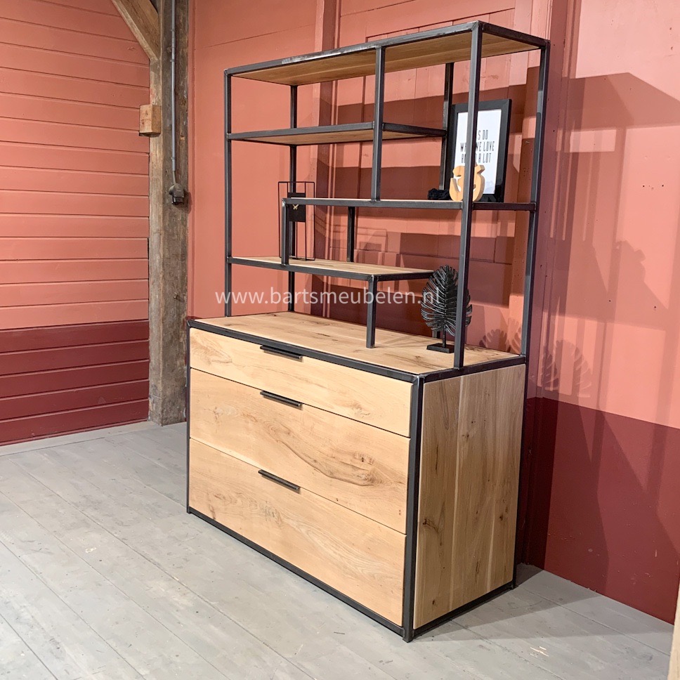 kast-eikenhout-en-staal-carmen.5