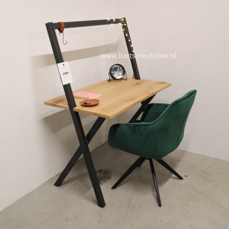 industrieel bureau mace met stalen frame industrieel bureau mace met stalen frame