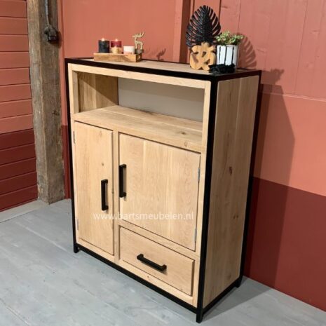 kast industrieel Felix van eikenhout en staal