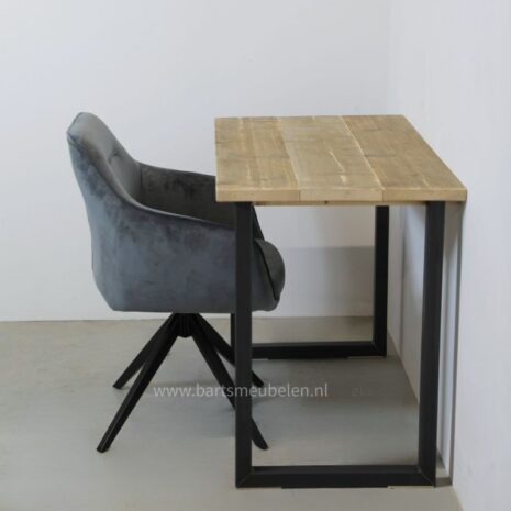 steigerhouten buerau dean industrieel met stalen fame