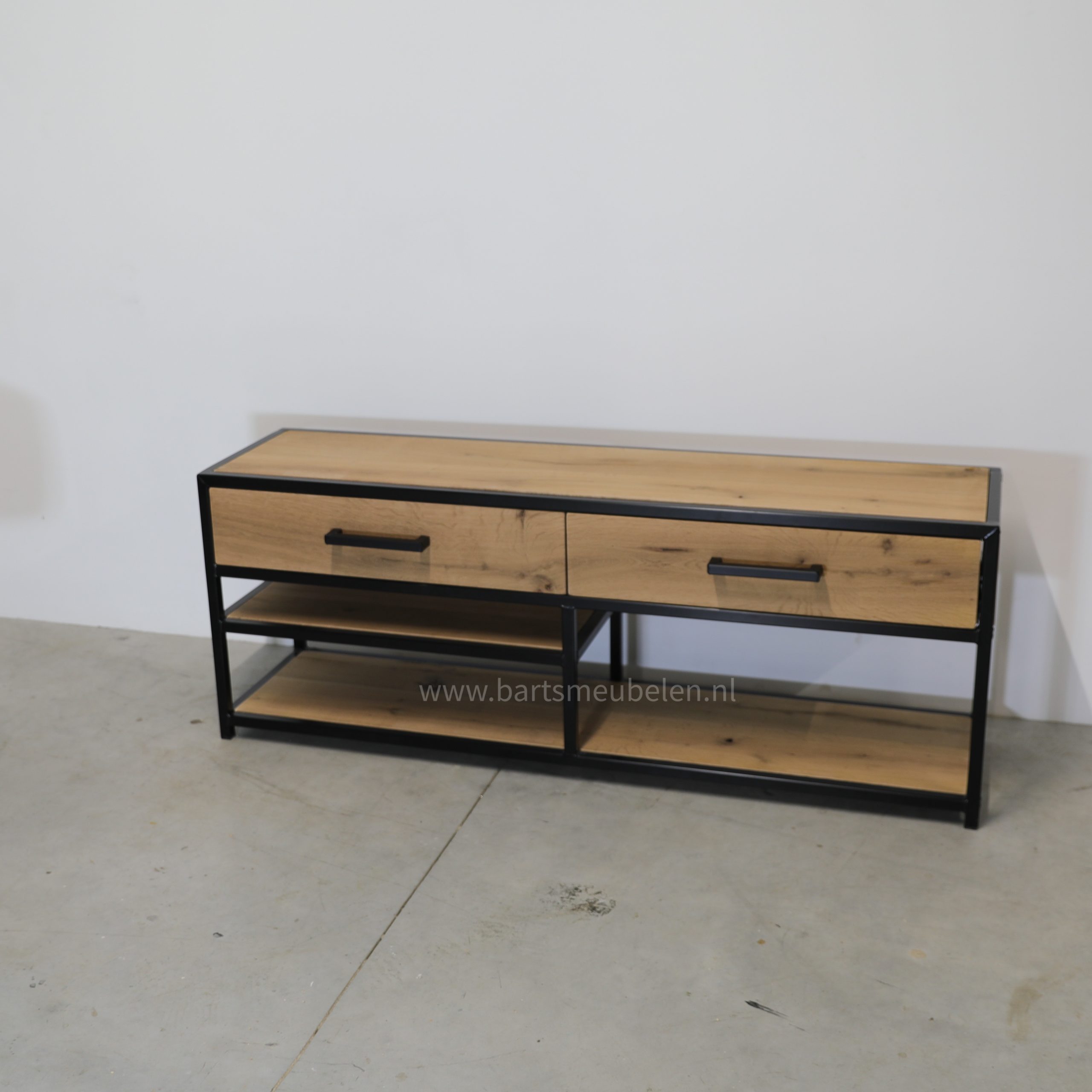 tv-meubel-industrieel-rinze.1