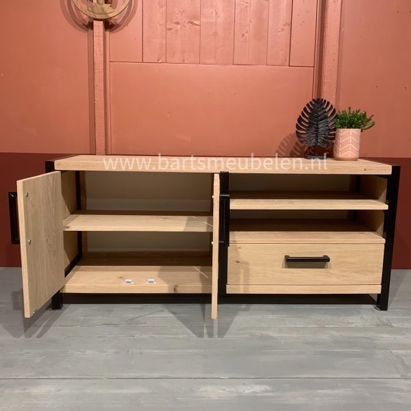 industriele-sidetable-aspen