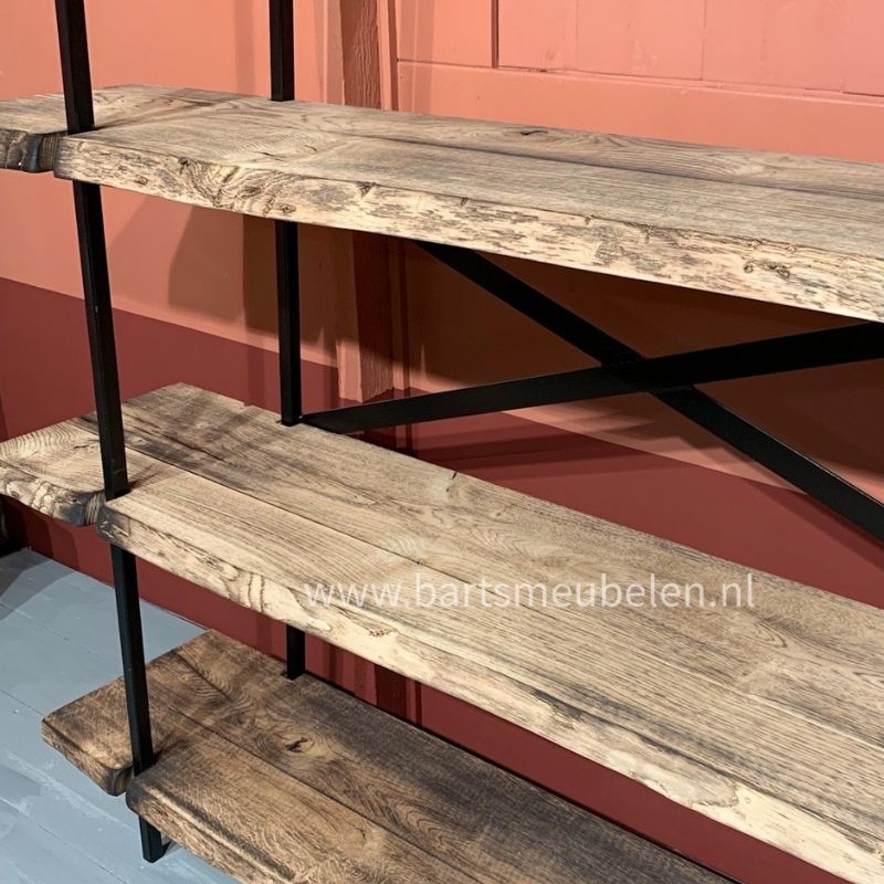 boekenkast-industrieel-jennifer.3