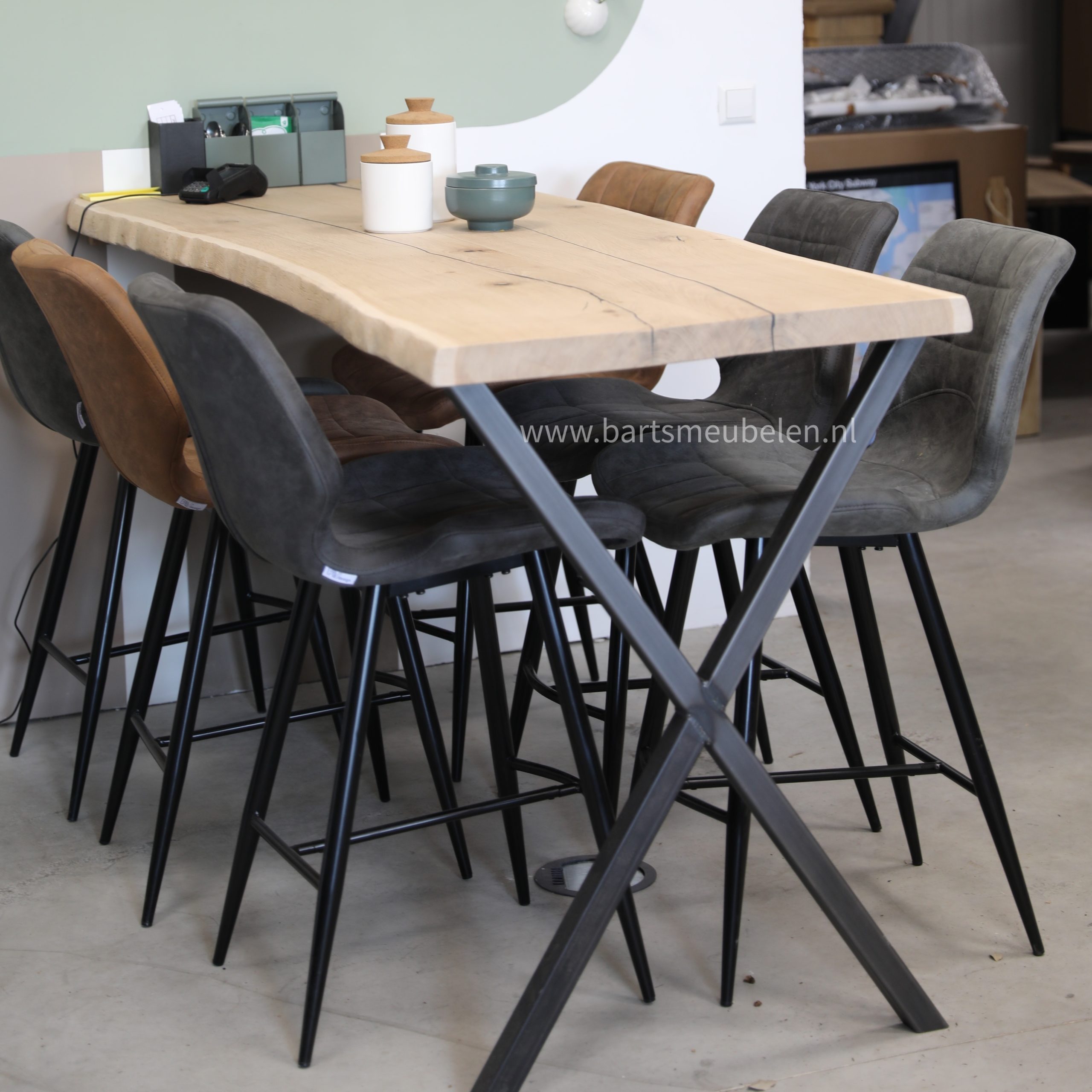 eikenhouten-boomstam-bartafel-(40).3