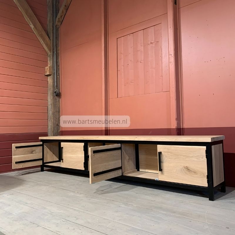 foto open deuren tv meubel industrieel eden