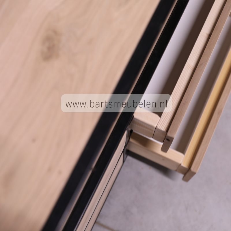 kastje-laag-met-lades.6